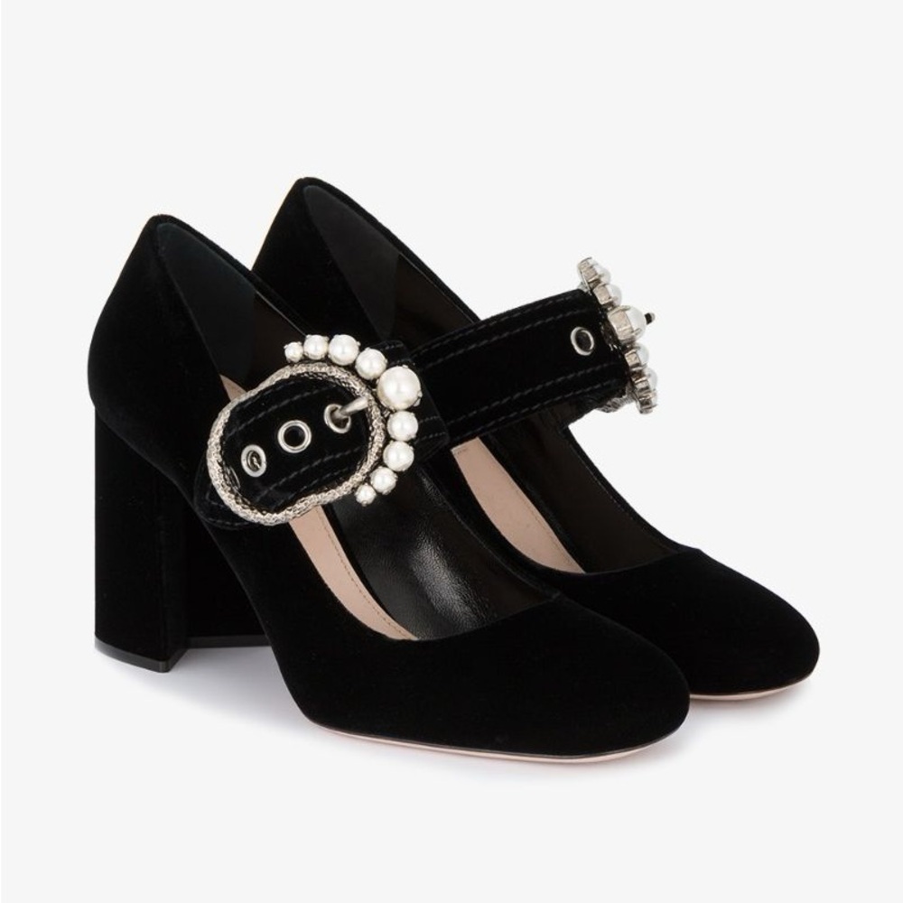Authentic 🎀MIU MIU🎀 Velvet Pearl Embellished Buckle Block Heel Loafer Pumps